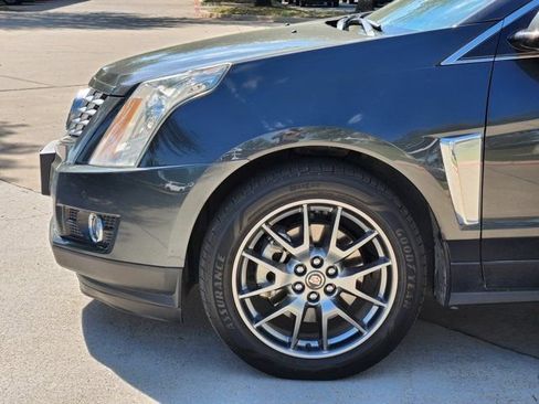 Used 2016 Cadillac SRX Premium image 24