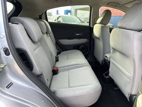 Used 2019 Honda HR-V LX image 13