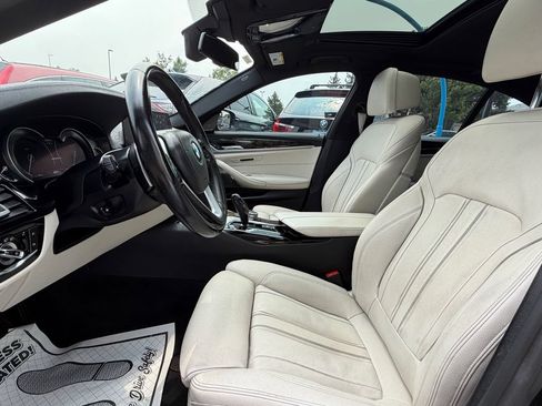 Used 2017 BMW 530i RWD image 7