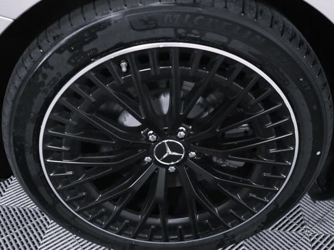 Used 2025 Mercedes-Benz EQS AMG 4MATIC image 7