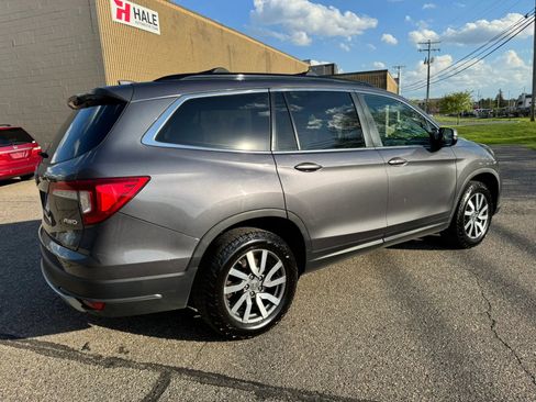 Used 2019 Honda Pilot EX image 10