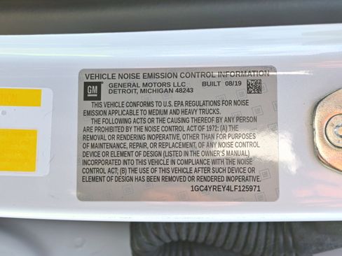 Used 2021 Chevrolet Colorado Z71 w/ Safety Package image 37