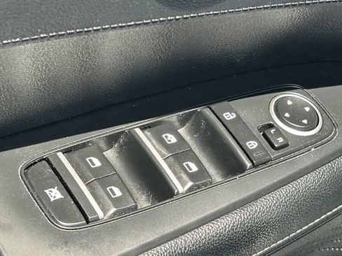 Used 2021 Kia Forte GT-Line FWD image 27