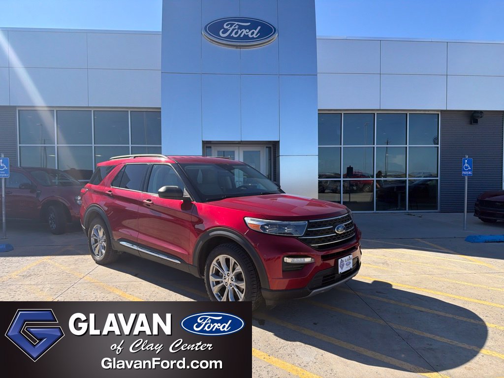 Used 2020 Ford Explorer XLT w/ Equipment Group 202A AWD/4WD image 1