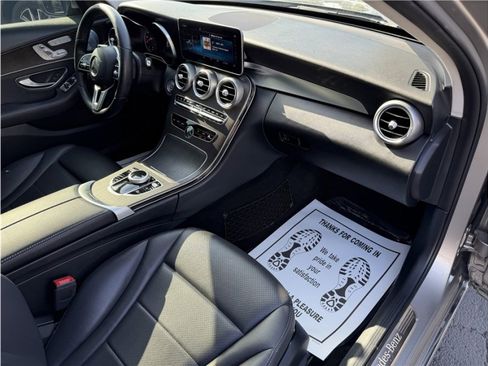 Used 2020 Mercedes-Benz C 300 Sedan w/ Premium Package image 31
