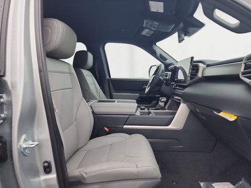 New 2026 Toyota Tundra Limited image 11
