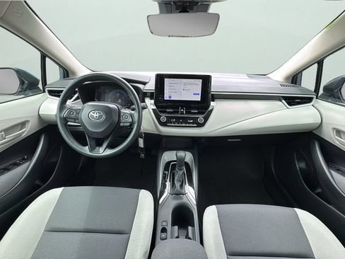 Used 2026 Toyota Corolla LE FWD image 15