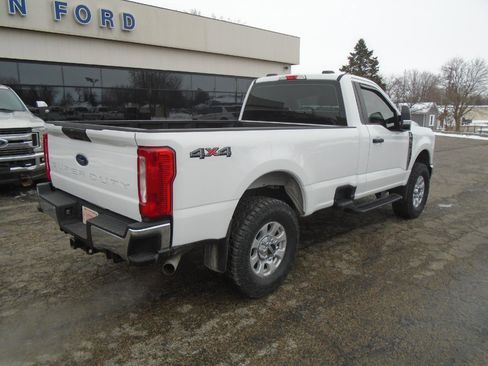 Certified 2023 Ford F250 XL w/ Snow Plow Prep Package image 5