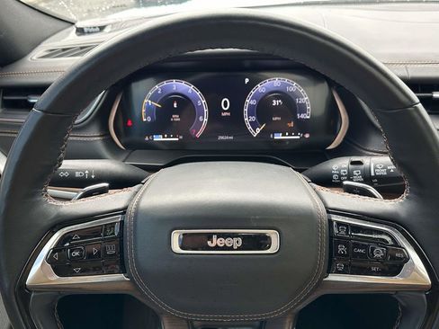 Certified 2023 Jeep Grand Cherokee L Summit w/ High Altitude Package AWD/4WD image 22