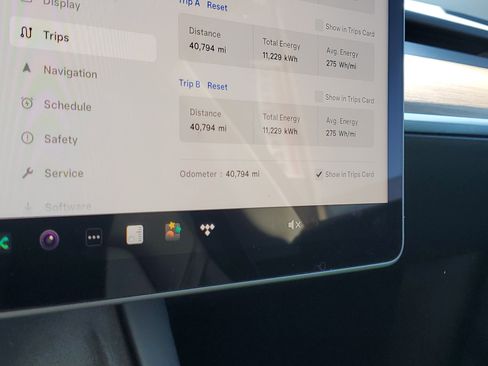 Used 2024 Tesla Model Y Long Range image 26