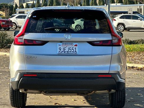 Certified 2024 Honda CR-V EX image 5