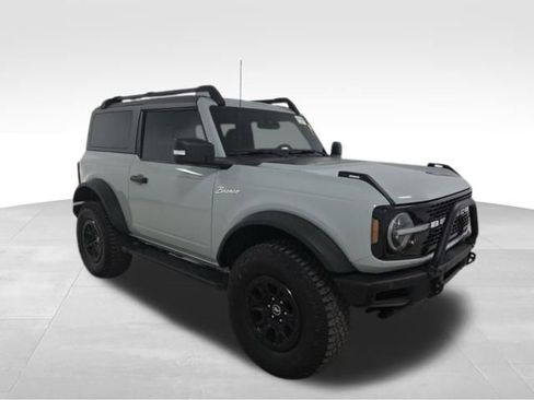 Used 2023 Ford Bronco Wildtrak AWD/4WD image 2