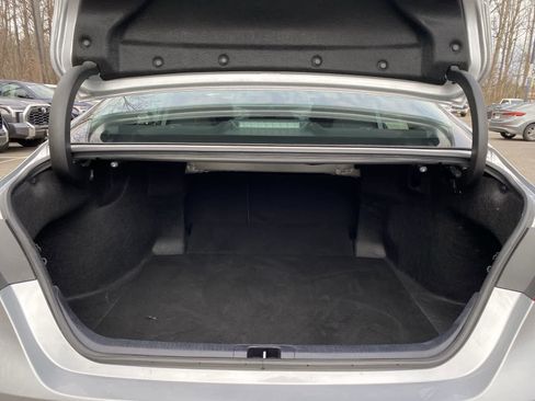 Used 2024 Toyota Camry SE image 14