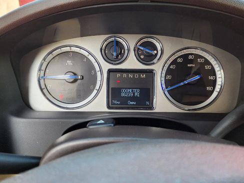 Used 2012 Cadillac Escalade Luxury image 39