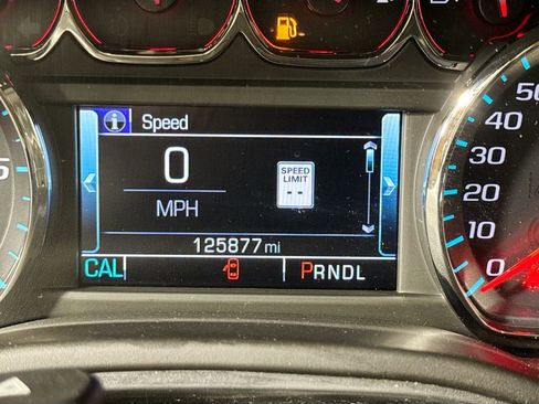 Used 2020 Chevrolet Tahoe LT w/ RST Edition RWD image 12