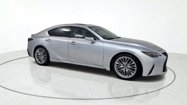 Used 2023 Lexus IS 300 w/ Premium Package RWD image 10