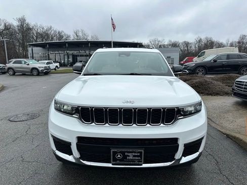 Used 2023 Jeep Grand Cherokee L Limited image 8