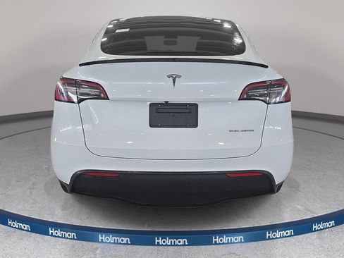 Used 2023 Tesla Model Y Long Range AWD/4WD image 7