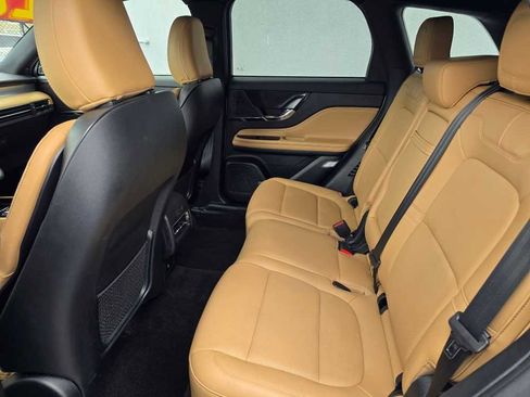 Used 2022 Lincoln Corsair Reserve w/ Equipment Group 201A image 12