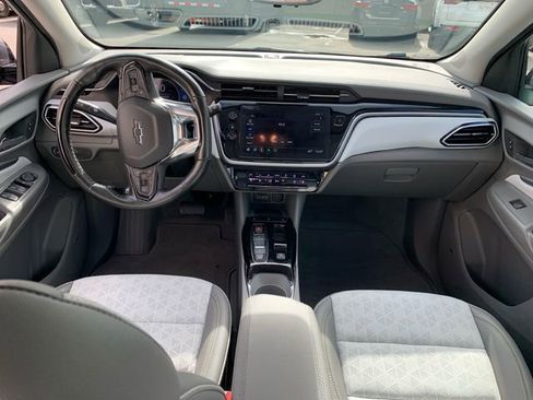 Used 2023 Chevrolet Bolt EUV Premier w/ Sun & Sound Package image 19