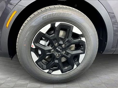 New 2026 Kia Sorento S w/ S Panoramic Sunroof Package image 12