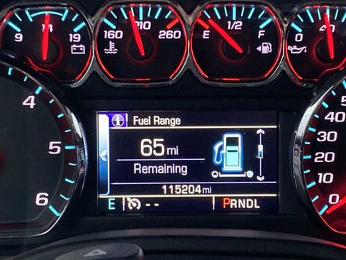 Used 2017 Chevrolet Tahoe LT image 21