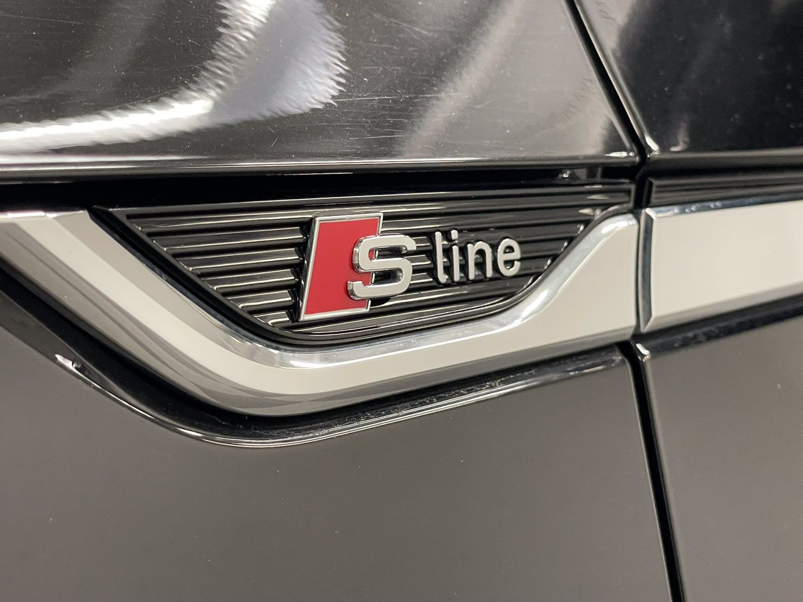 Used 2025 Audi A5 2.0T Premium Plus AWD/4WD image 13