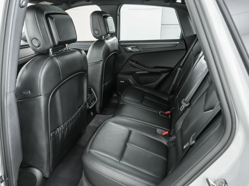 Used 2022 Porsche Macan GTS image 22