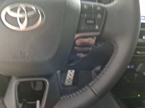 Used 2026 Toyota Camry XSE FWD image 15