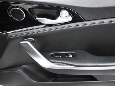 Used 2021 Kia Stinger GT-Line image 39