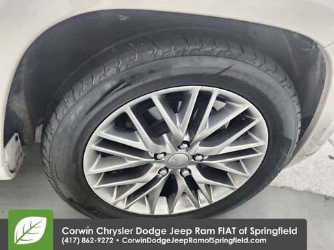 Used 2018 Jeep Grand Cherokee Summit image 27