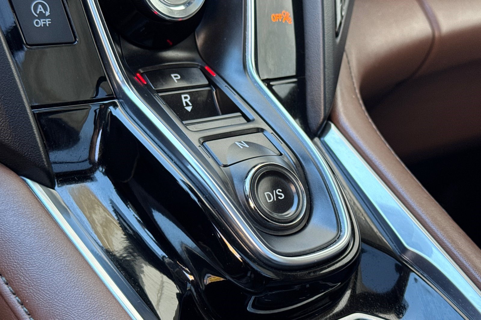 Used 2019 Acura RDX w/ Advance Package FWD image 18