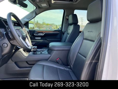 Used 2023 GMC Sierra 1500 Denali w/ Denali Reserve Package image 5