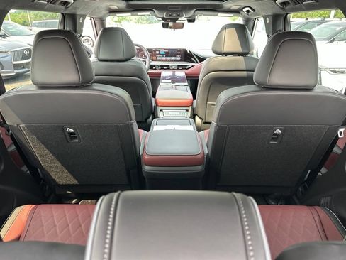 New 2027 INFINITI QX80 Autograph AWD/4WD image 29