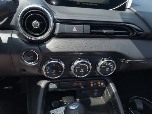 New 2026 MAZDA MX-5 Miata RF Grand Touring w/ Weather Package RWD image 21