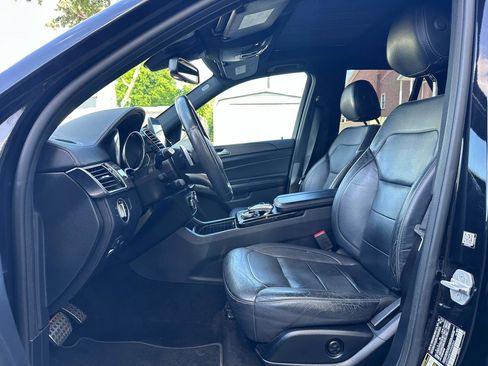 Used 2017 Mercedes-Benz GLE 43 AMG 4MATIC image 10