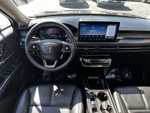 Certified 2024 Lincoln Corsair AWD w/ Equipment Group 101A image 13