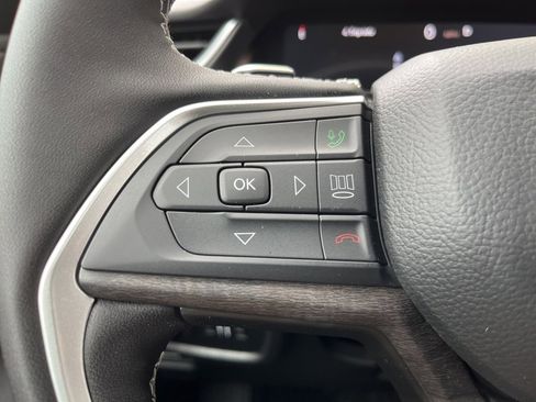 New 2025 Jeep Grand Cherokee L Limited w/ Black Appearance Package image 29