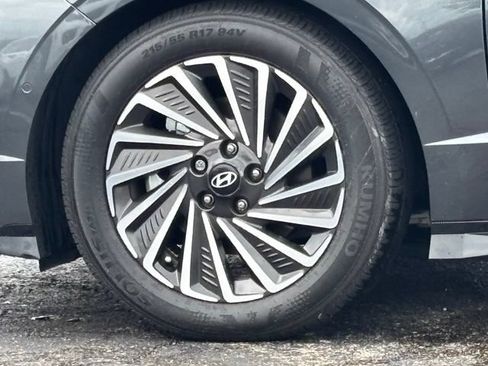 Used 2024 Hyundai Sonata Limited FWD image 5