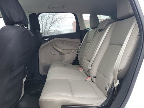 Used 2018 Ford Escape SE image 11