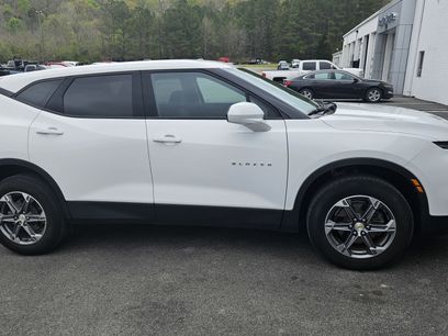 Used 2024 Chevrolet Blazer LT w/ Driver Confidence Package
