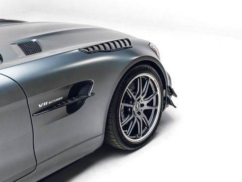 Used 2020 Mercedes-Benz AMG GT R image 19