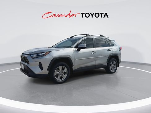 Certified 2024 Toyota RAV4 XLE w/ Convenience Package FWD image 4