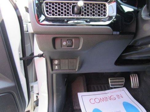 Used 2023 Honda Civic Sport image 15