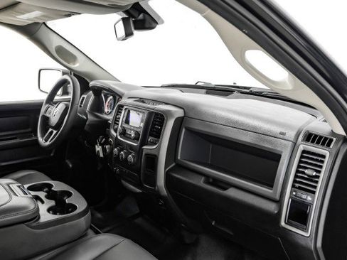 Used 2019 RAM 1500 Tradesman image 10