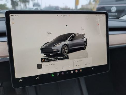 Used 2023 Tesla Model 3 Long Range image 12