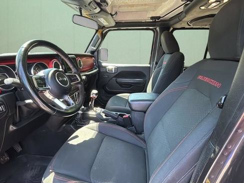 Used 2020 Jeep Wrangler Unlimited Rubicon w/ LED Lighting Group AWD/4WD image 12