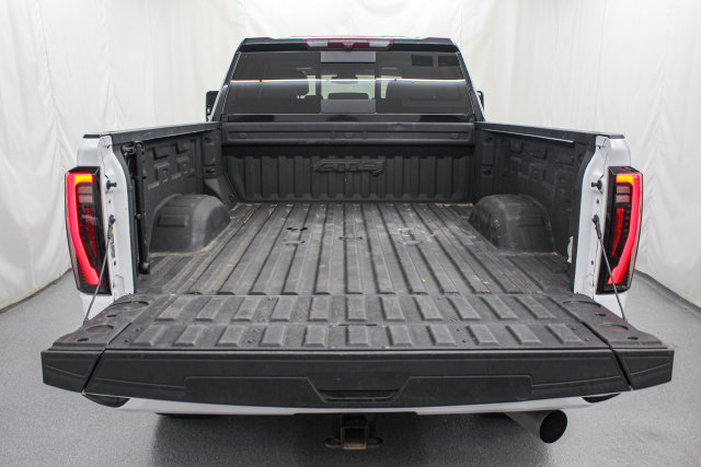 Used 2024 GMC Sierra 2500 AT4 w/ AT4 Preferred Package AWD/4WD image 10