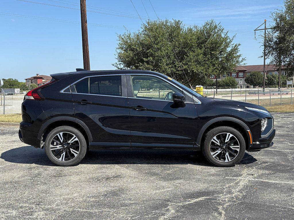 Used 2024 Mitsubishi Eclipse Cross SEL AWD/4WD image 4