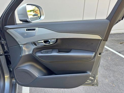 Used 2019 Volvo XC90 T6 R-Design w/ Protection Package Premier image 44